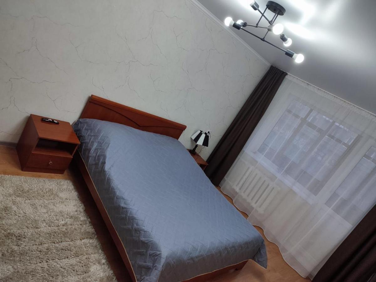 Apartamento Ауэзова Petropavlovsk Exterior foto